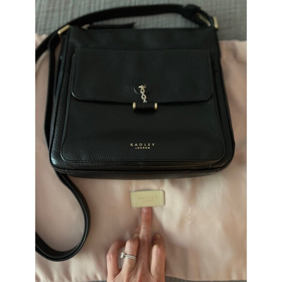 Radley London Pear Street Crossbody - Picture 1 of 9